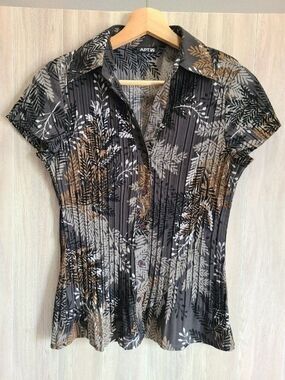 APT 9 Petite Blouse PS Gray Brown Leaf Print Pleated Button Front Top